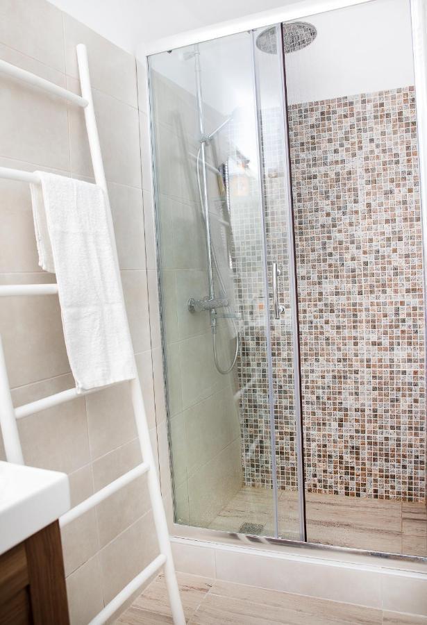 נאוסה Caper-2 Bedroom Traditional Home With Amazing View מראה חיצוני תמונה