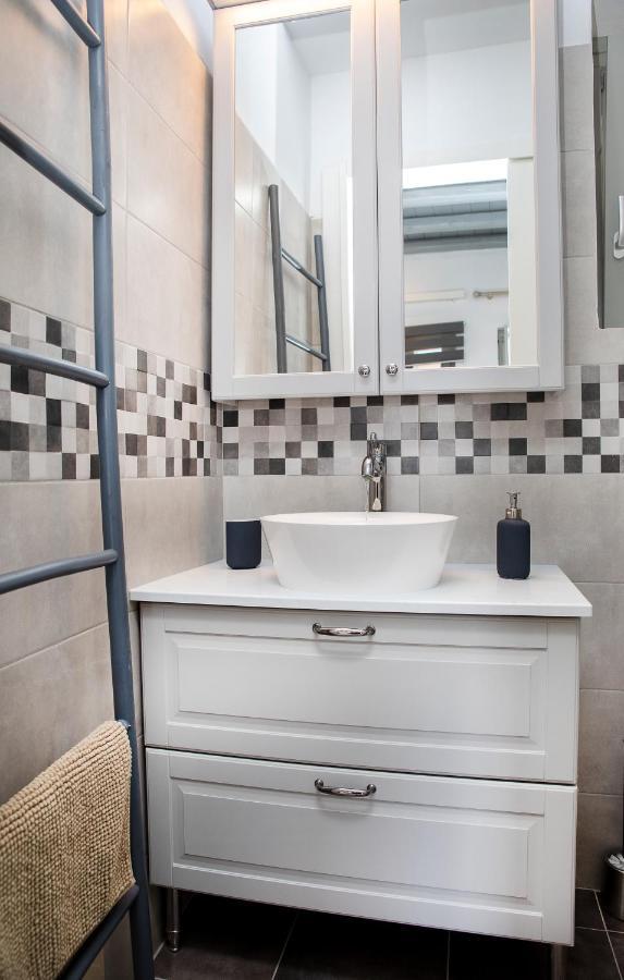 נאוסה Caper-2 Bedroom Traditional Home With Amazing View מראה חיצוני תמונה