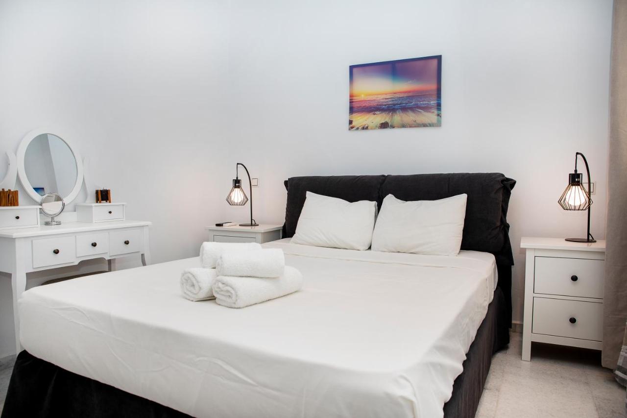 נאוסה Caper-2 Bedroom Traditional Home With Amazing View מראה חיצוני תמונה