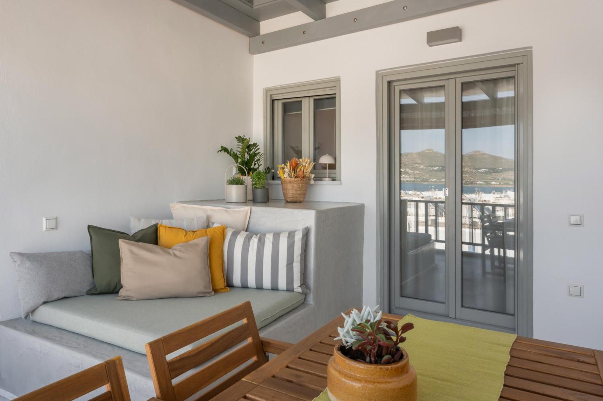 נאוסה Caper-2 Bedroom Traditional Home With Amazing View מראה חיצוני תמונה